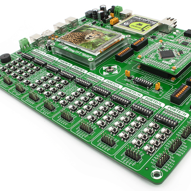 Zestawy deweloperskie MikroElektronika, w tym m.in. EasyMx PRO™ v7 dla STM32