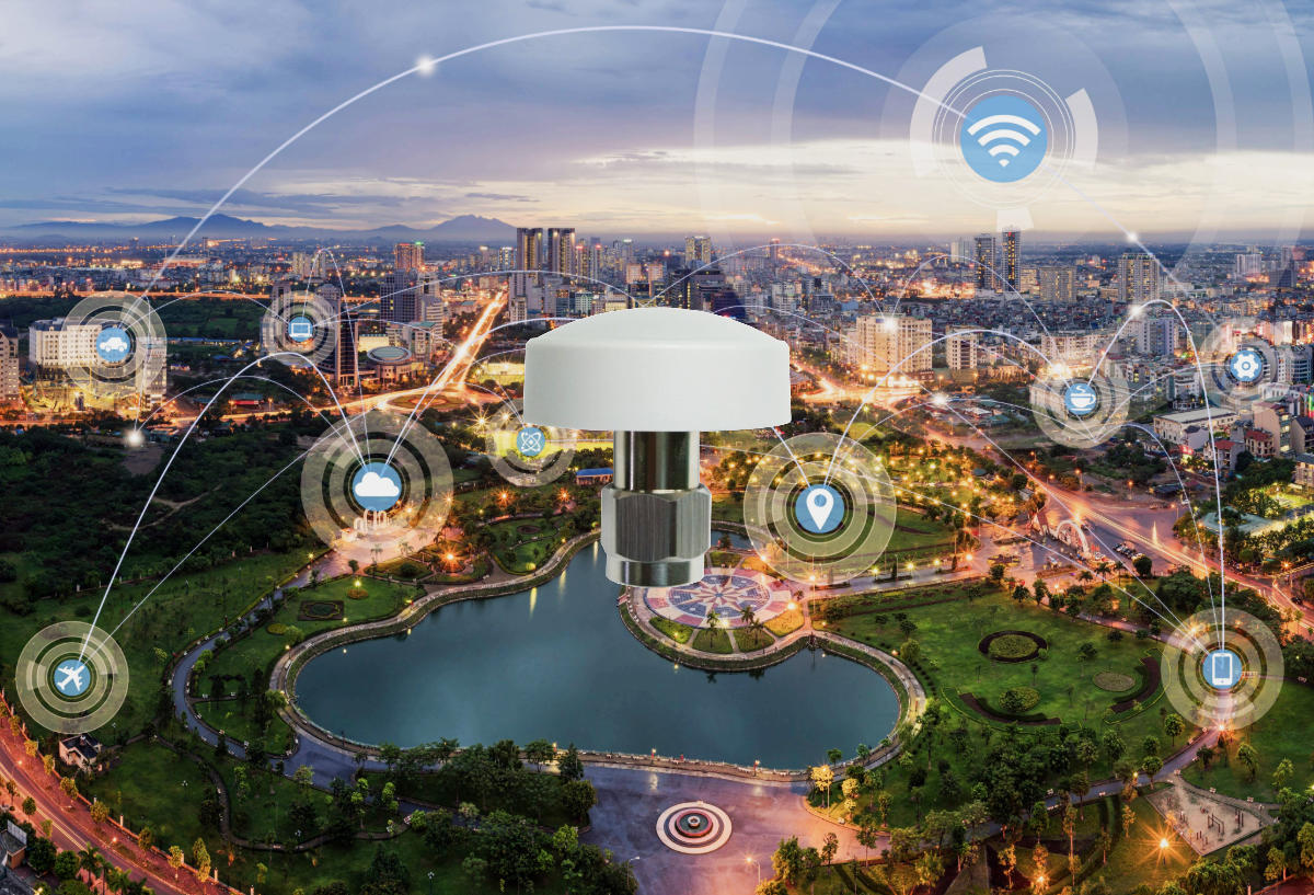 GNSSL125DM26NM, aktywną antenę GNSS L1/L2/L5 przeznaczoną do zewnętrznych systemów pomiaru czasu i synchronizacji.